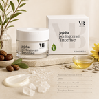 MOnB Jojoba Peelingcreme Intense mit ausgewählten Inhaltsstoffen wie Jojobaöl, Quartz, Sonnenblumenöl, Weizenkeimöl und Vitamin E
